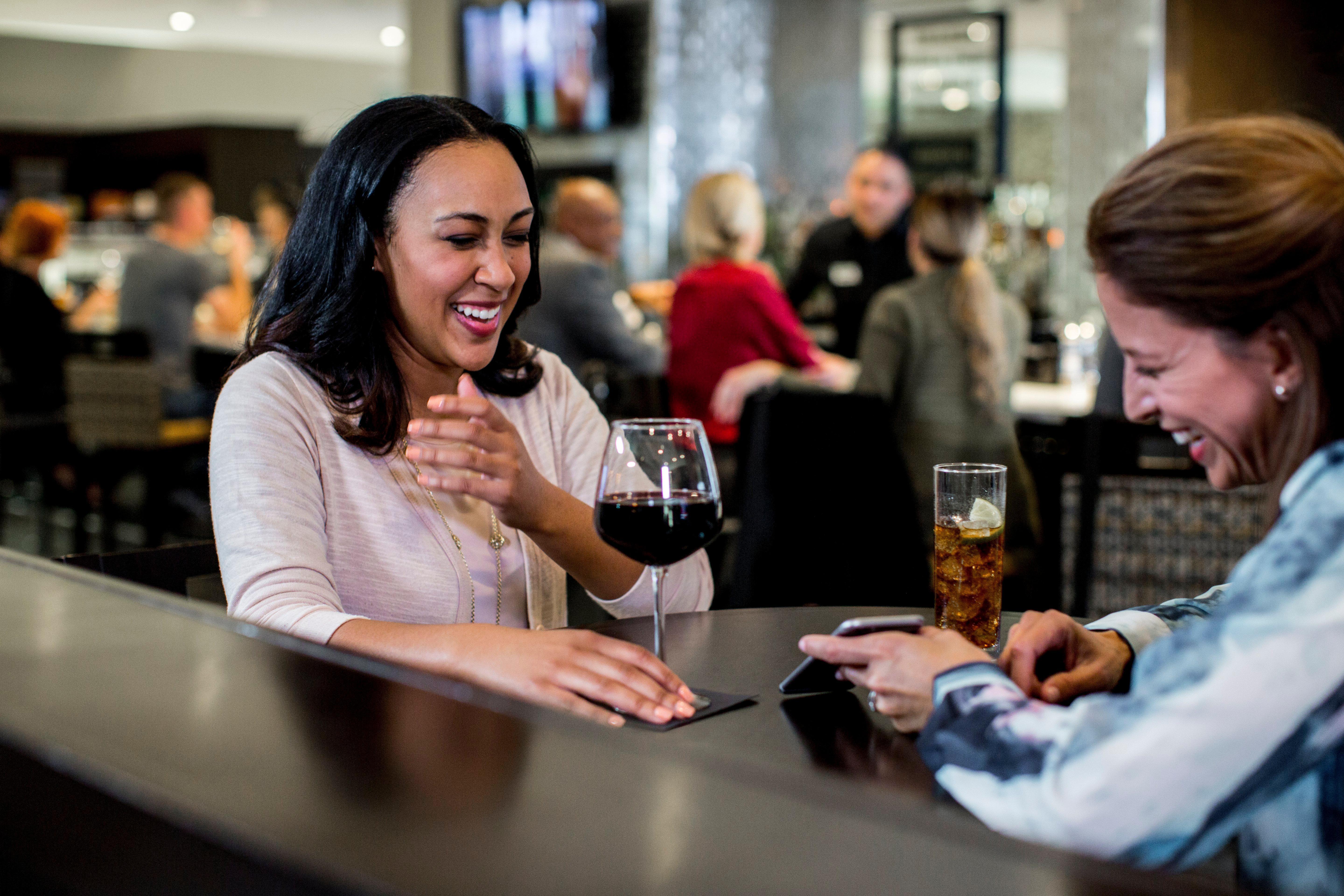 Holiday Inn - Columbus, an IHG Hotel Bagian luar foto