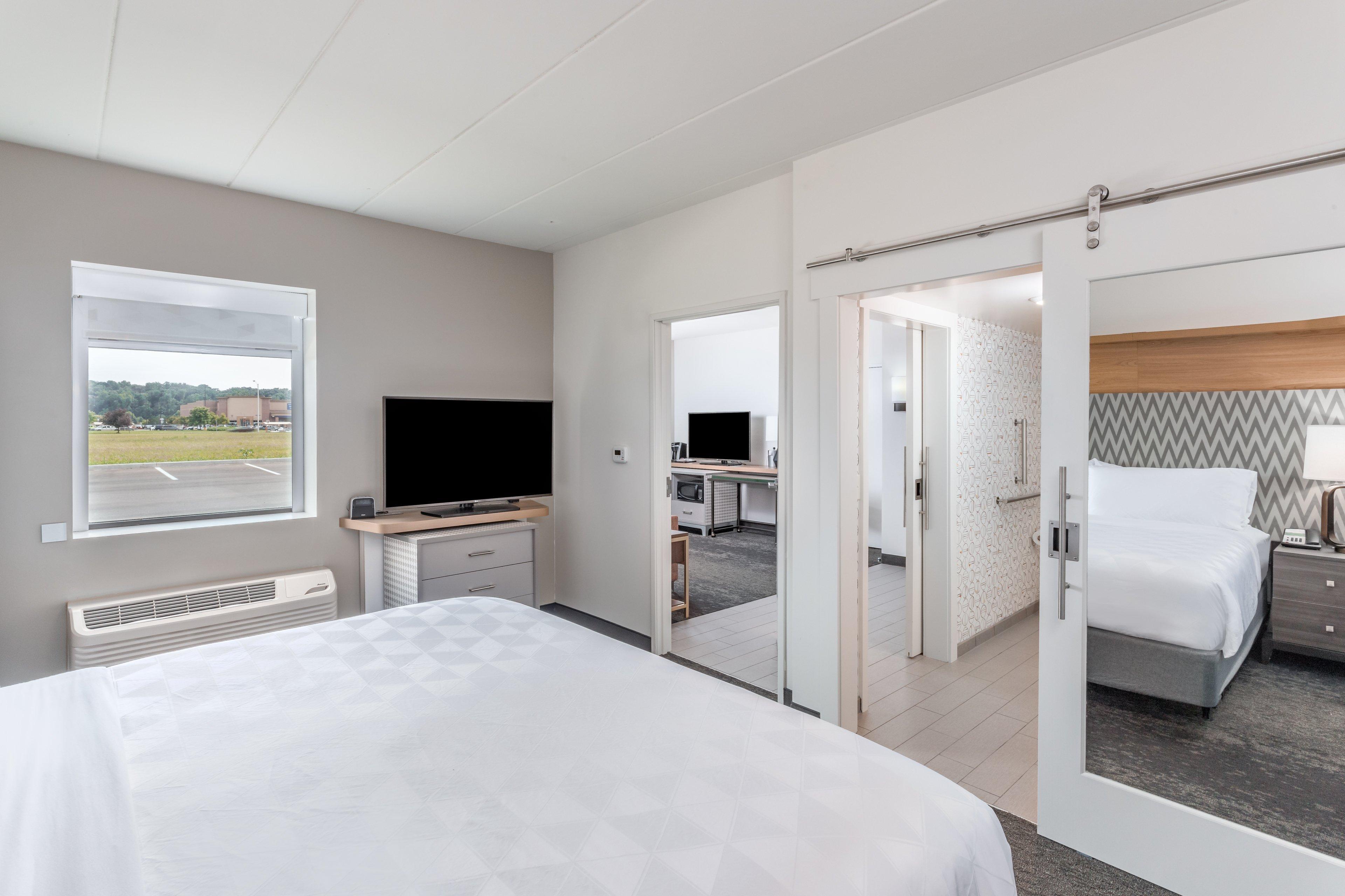 Holiday Inn - Columbus, an IHG Hotel Bagian luar foto