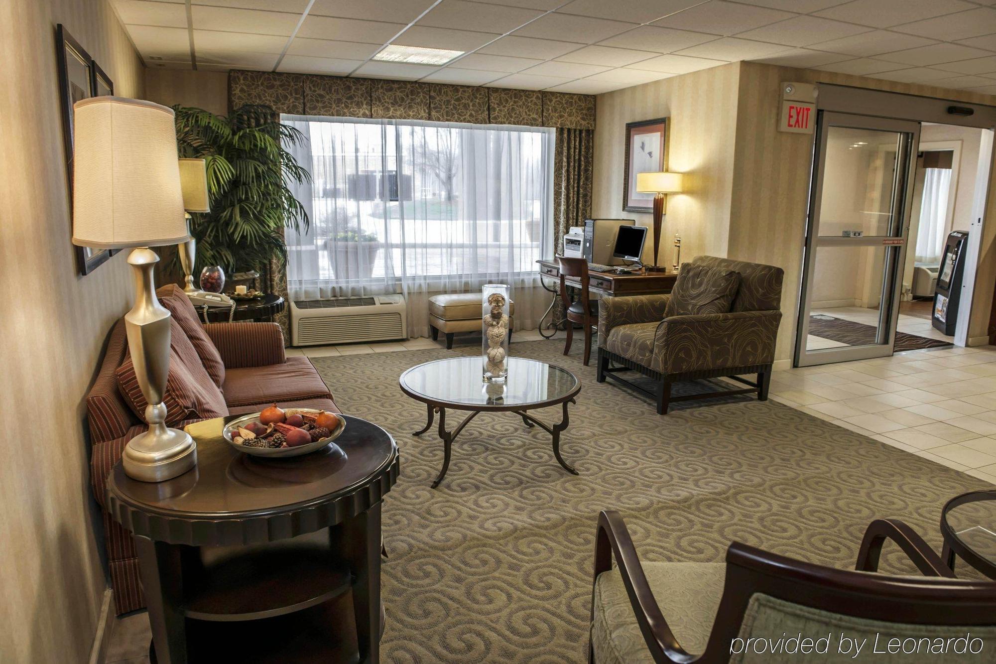Holiday Inn - Columbus, an IHG Hotel Bagian luar foto