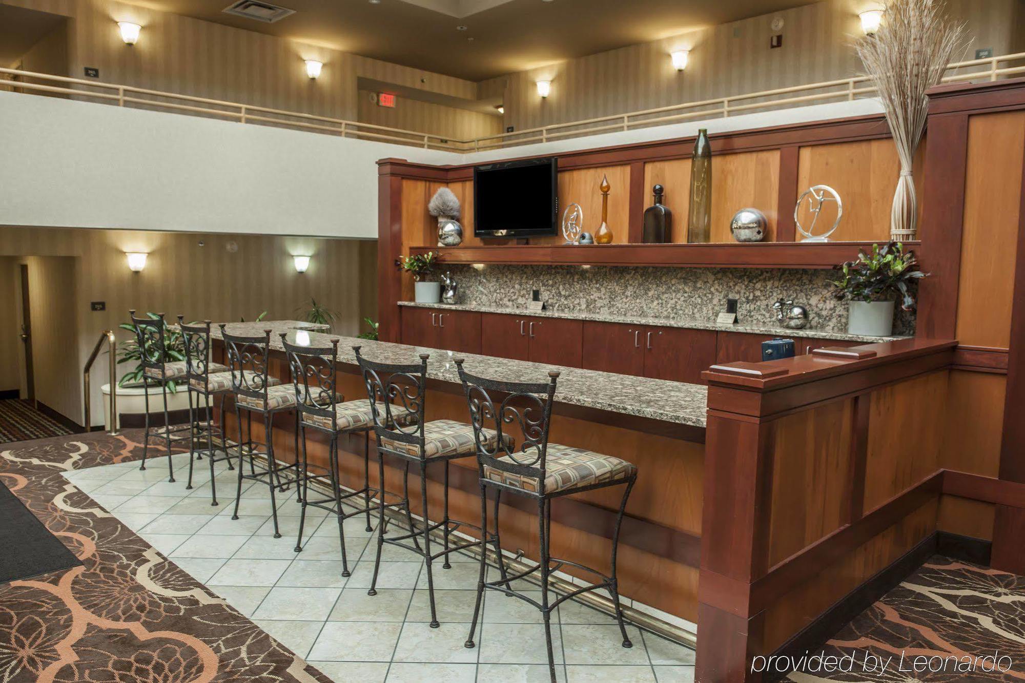 Holiday Inn - Columbus, an IHG Hotel Bagian luar foto
